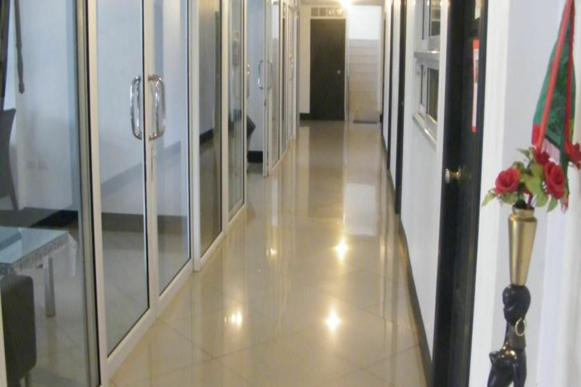 Oyo 835 Koh Chang Luxury Hotel Экстерьер фото
