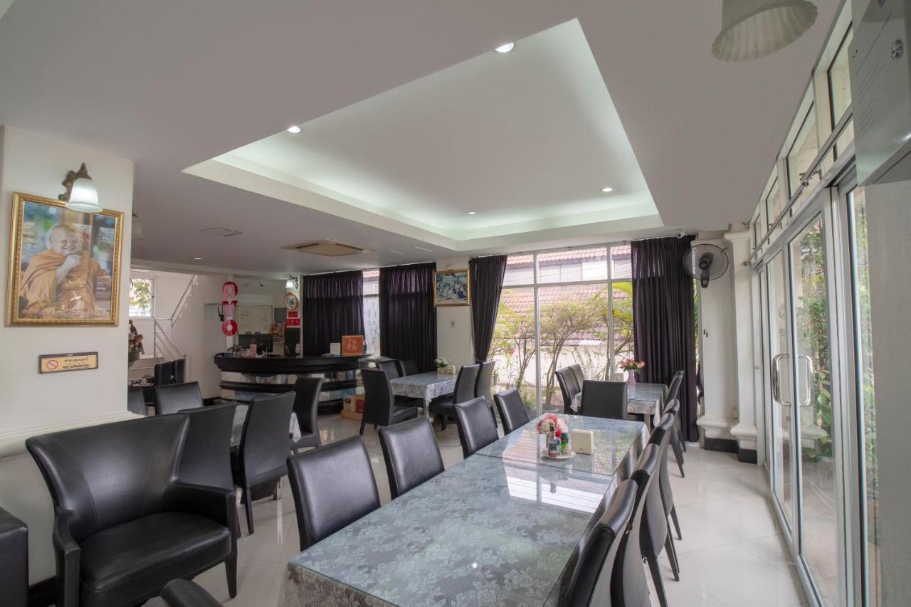 Oyo 835 Koh Chang Luxury Hotel Экстерьер фото