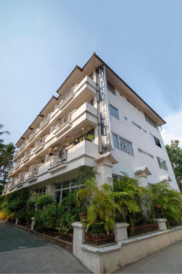 Oyo 835 Koh Chang Luxury Hotel Экстерьер фото